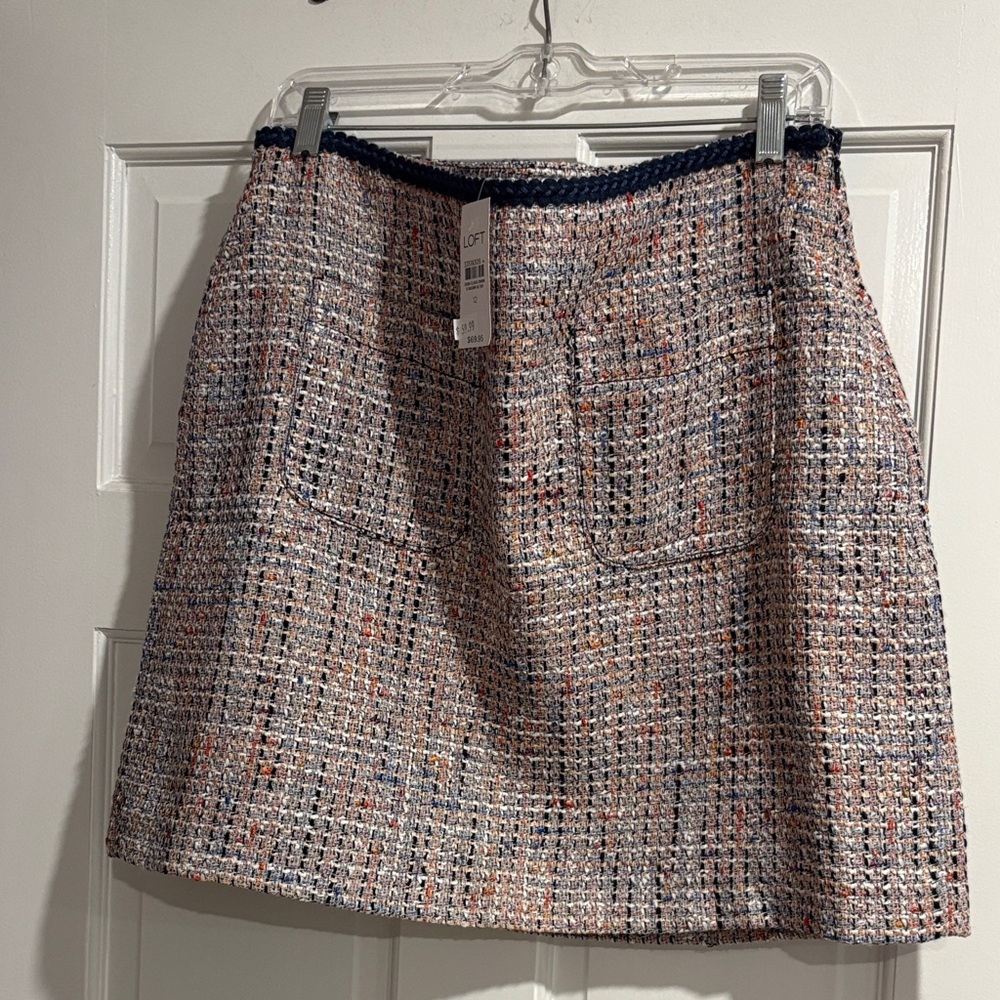 LOFT Textured A-Line Skirt with Pockets